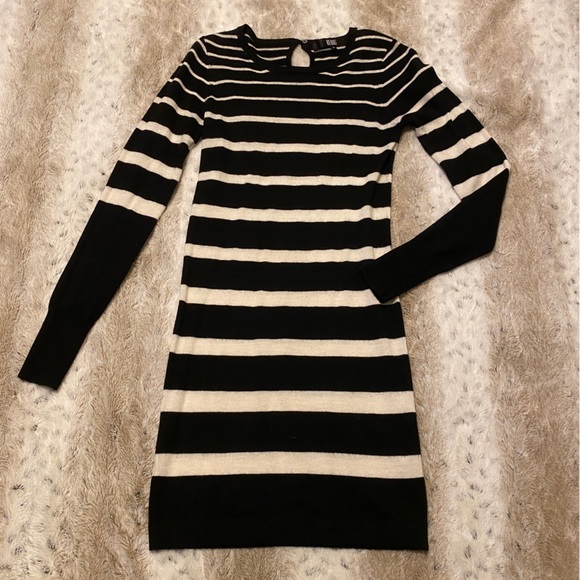 COPY - BEDO STRIPED SWEATER LONG SLEEVE DRESS in BLACK & WHITE - Picture 4 of 4